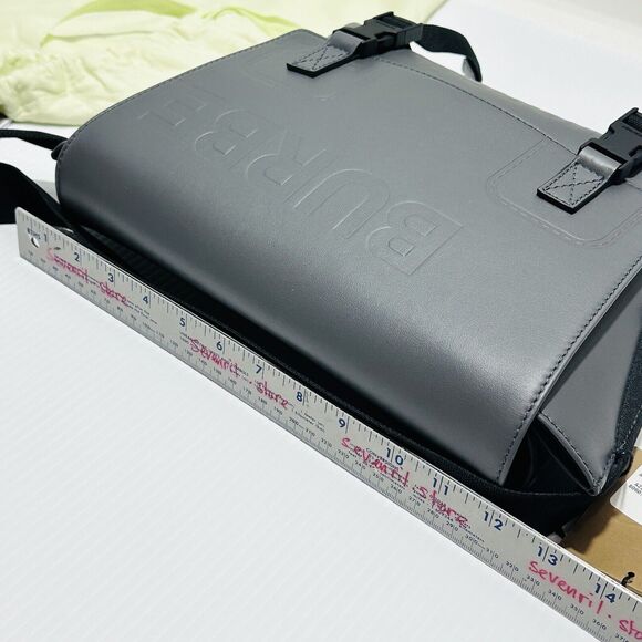 Burberry Leather Horseferry Debossed Logo Messenger Bag Small 8L NWT $1,550 - Picture 13 of 15